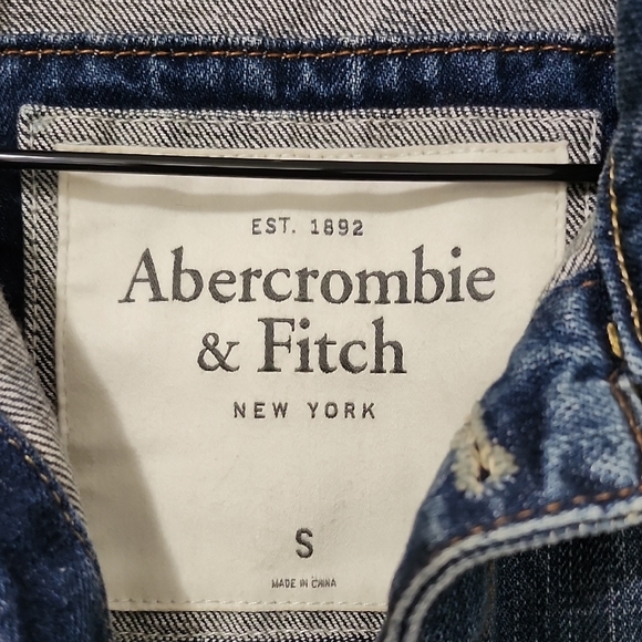 Abercrombie & Fitch Dark Blue Denim Jacket - Picture 2 of 3
